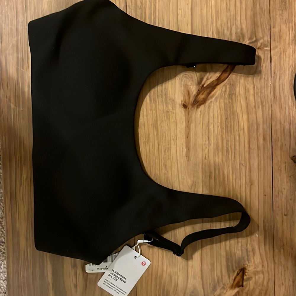 Lululemon In Alignment Straight Strap Bra